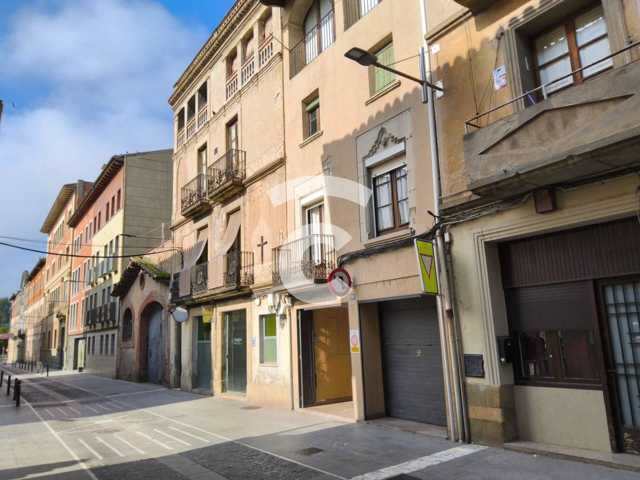 Exterior view of House or chalet for sale in Manlleu