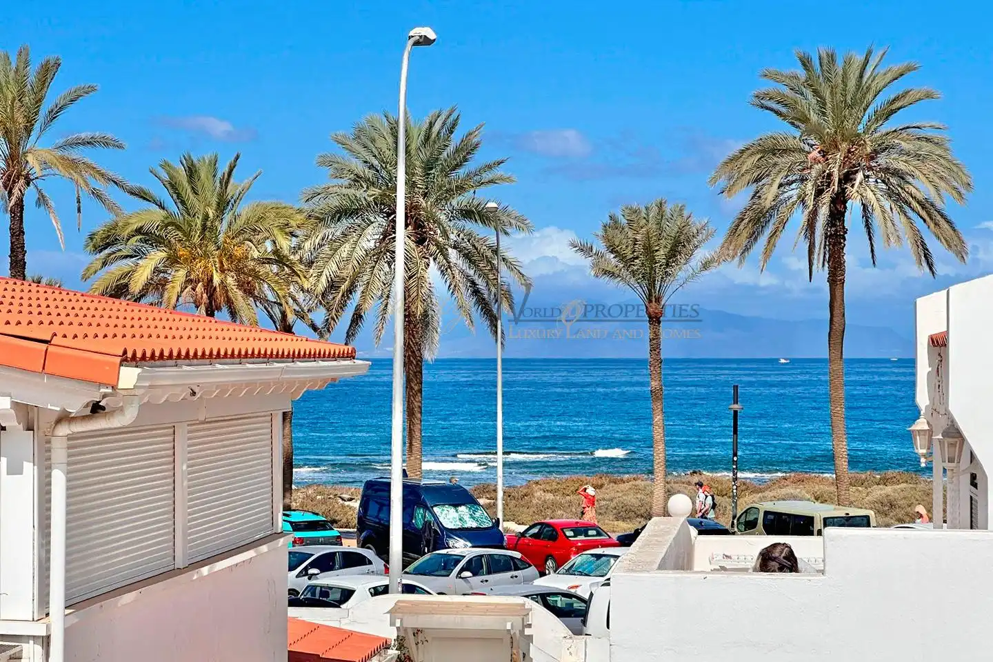 Exterior view of Houses for sale in Arona  with Air Conditioner, Terrace and Community pool