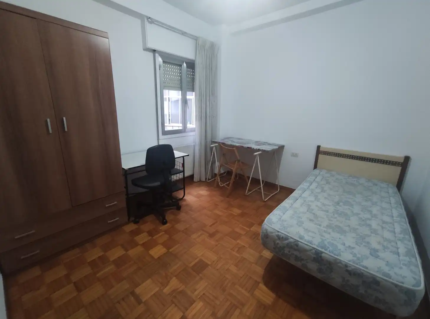 Flat for rent in Rúa Nosa Señora da Saínza, Posío