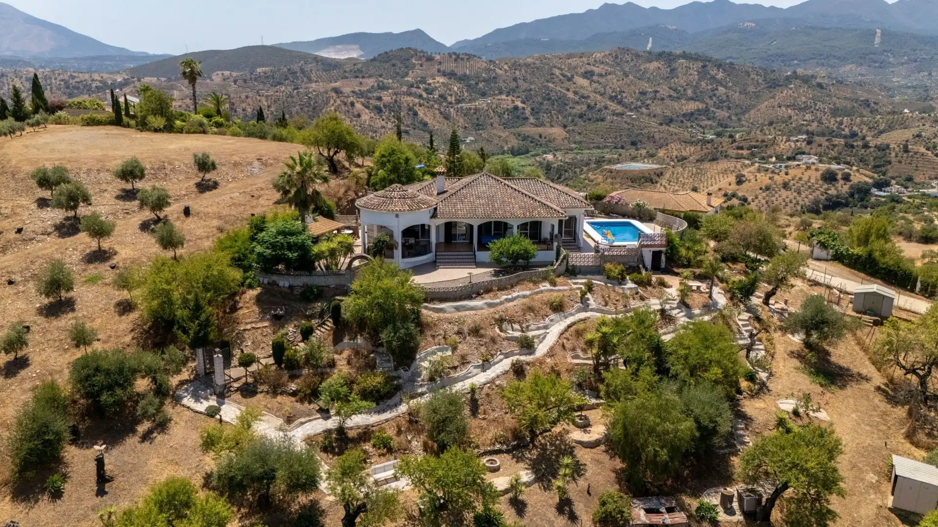 Casa rústica amb piscina en venda a Guaro, imagen 50