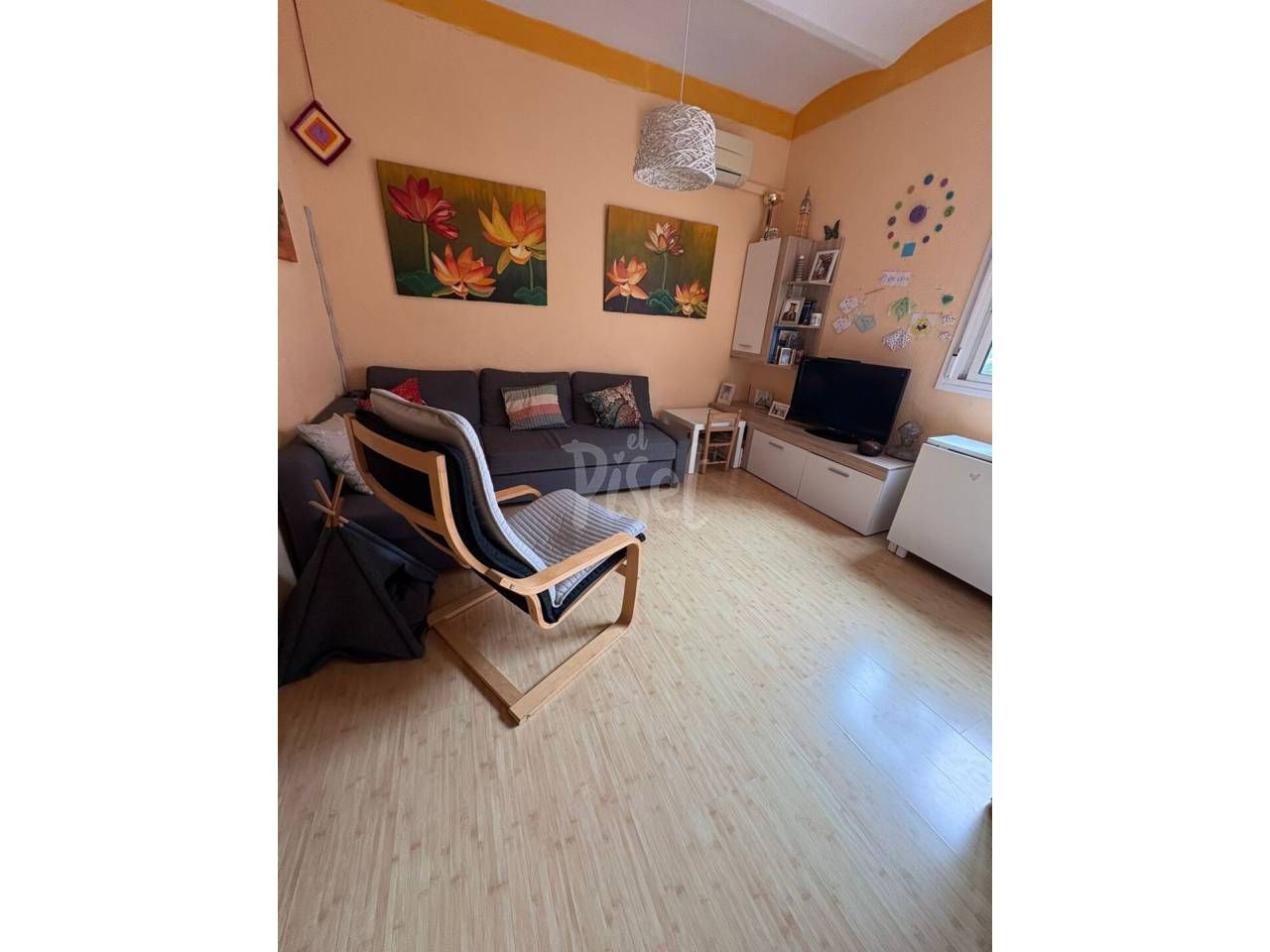 Living room of Flat for sale in  Tarragona Capital  with Air Conditioner, Heating and Parquet flooring