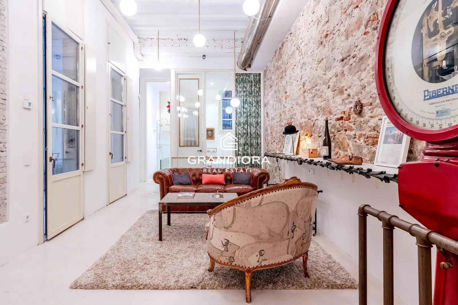 Sala d'estar de Pis en venda en Barcelona amb Aire condicionat, Calefacció i Terrassa