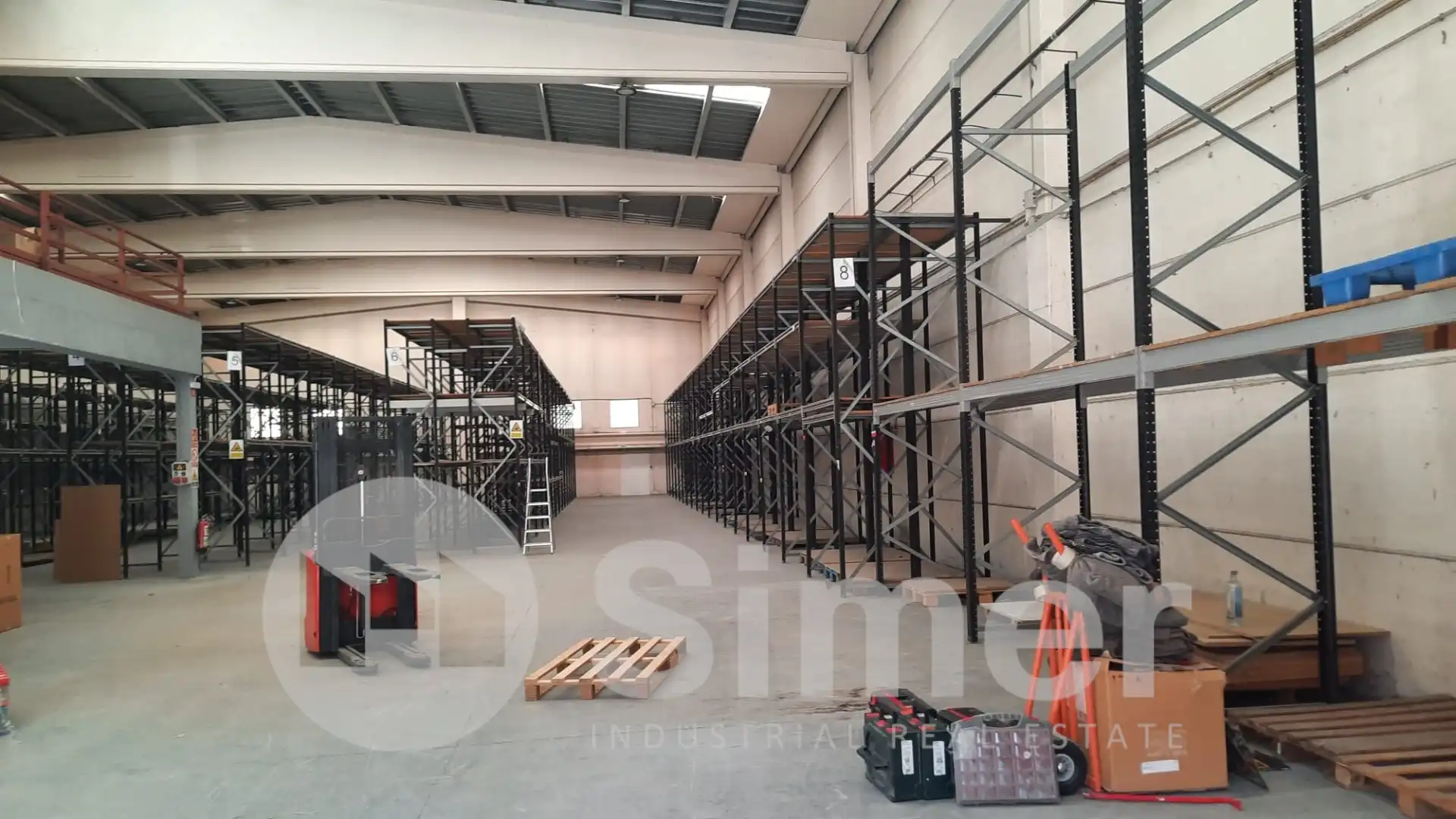 Industrial buildings for rent in Montcada i Reixac