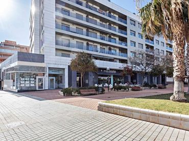 Business premises for transfer in Calle Italia
