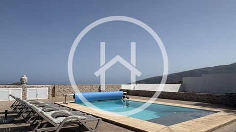 Dos casas con encanto más apartamento con vistas al mar en Arafo, immagine 2