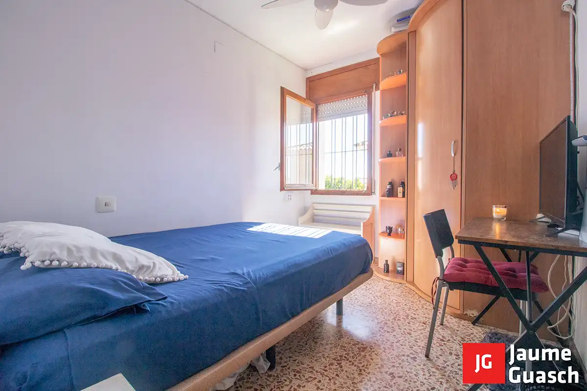 Habitación de Casa o chalet en venta en Torredembarra con Aire acondicionado, Calefacción y Jardín privado