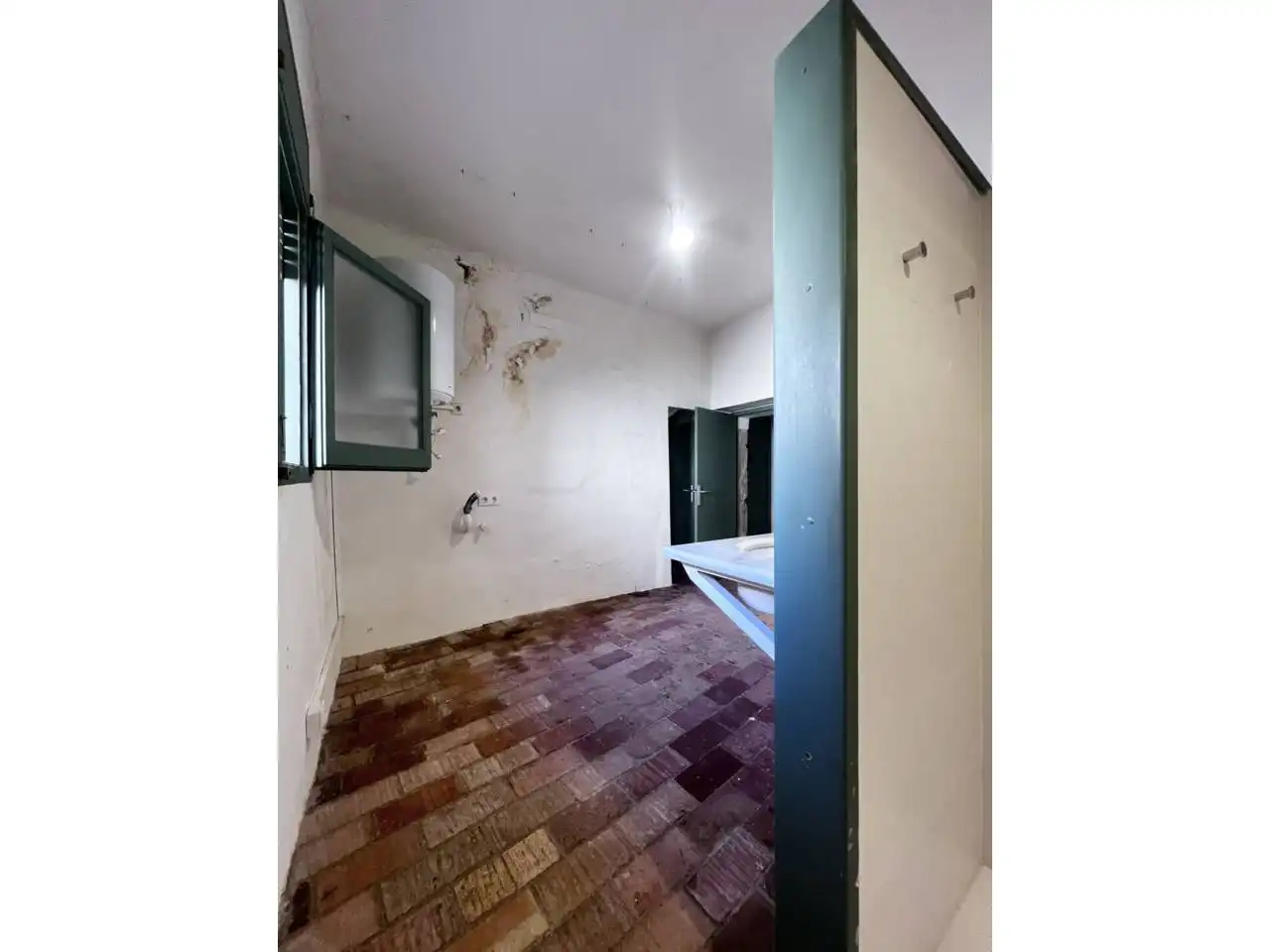 Casa adosada de alquiler en Avinyonet de Puigventós con Aire acondicionado, Calefacción y Jardín privado