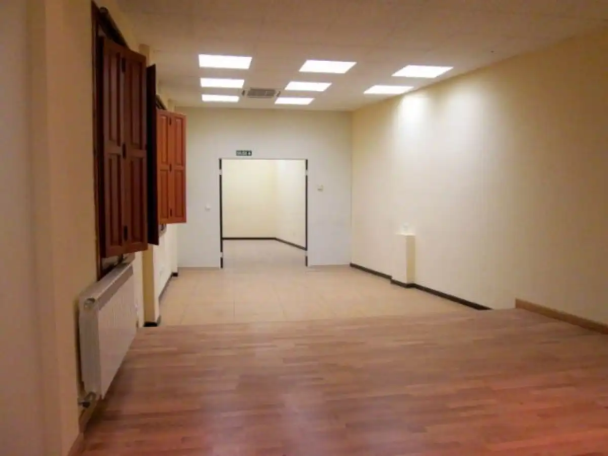 Office space with lift to rent in Calle SAN JUAN DE DIOS, imagen 15