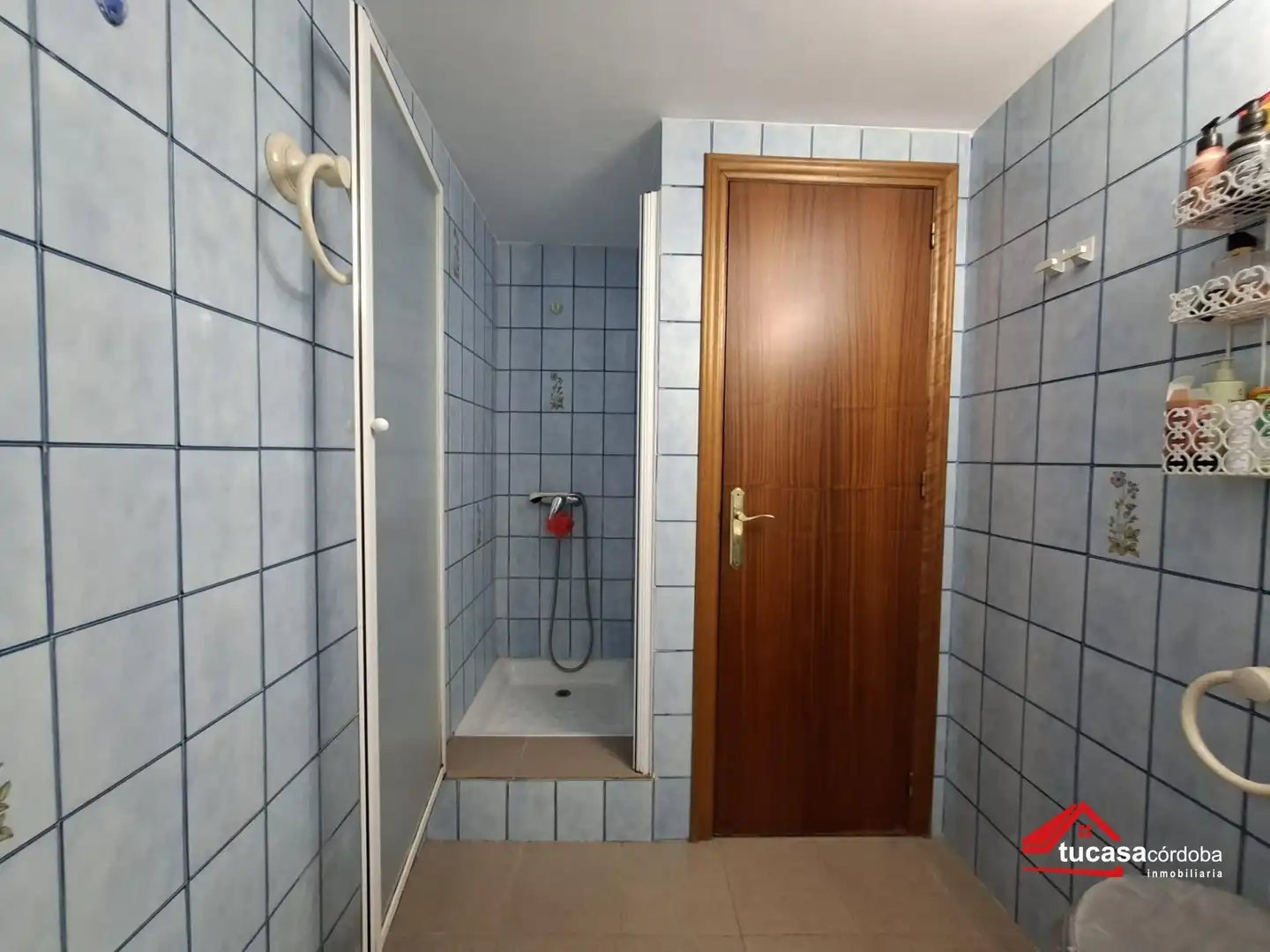 Baño de Piso en venta en Córdoba con Terraza y Trastero