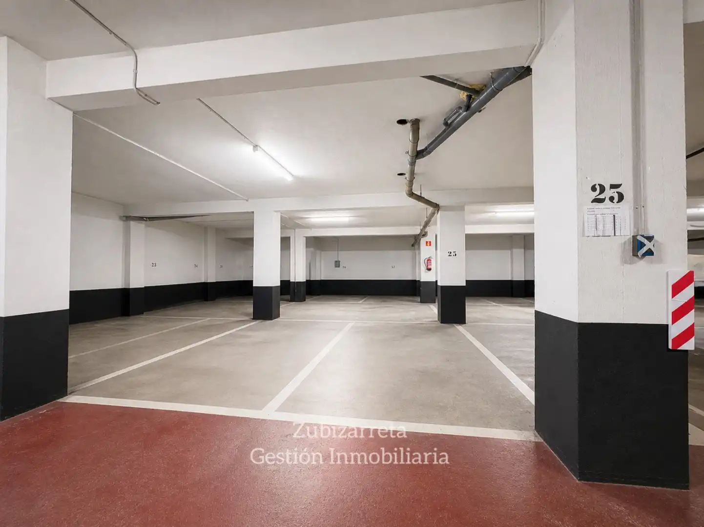 Parkplatz von Garage zum Verkauf in Zaldibar