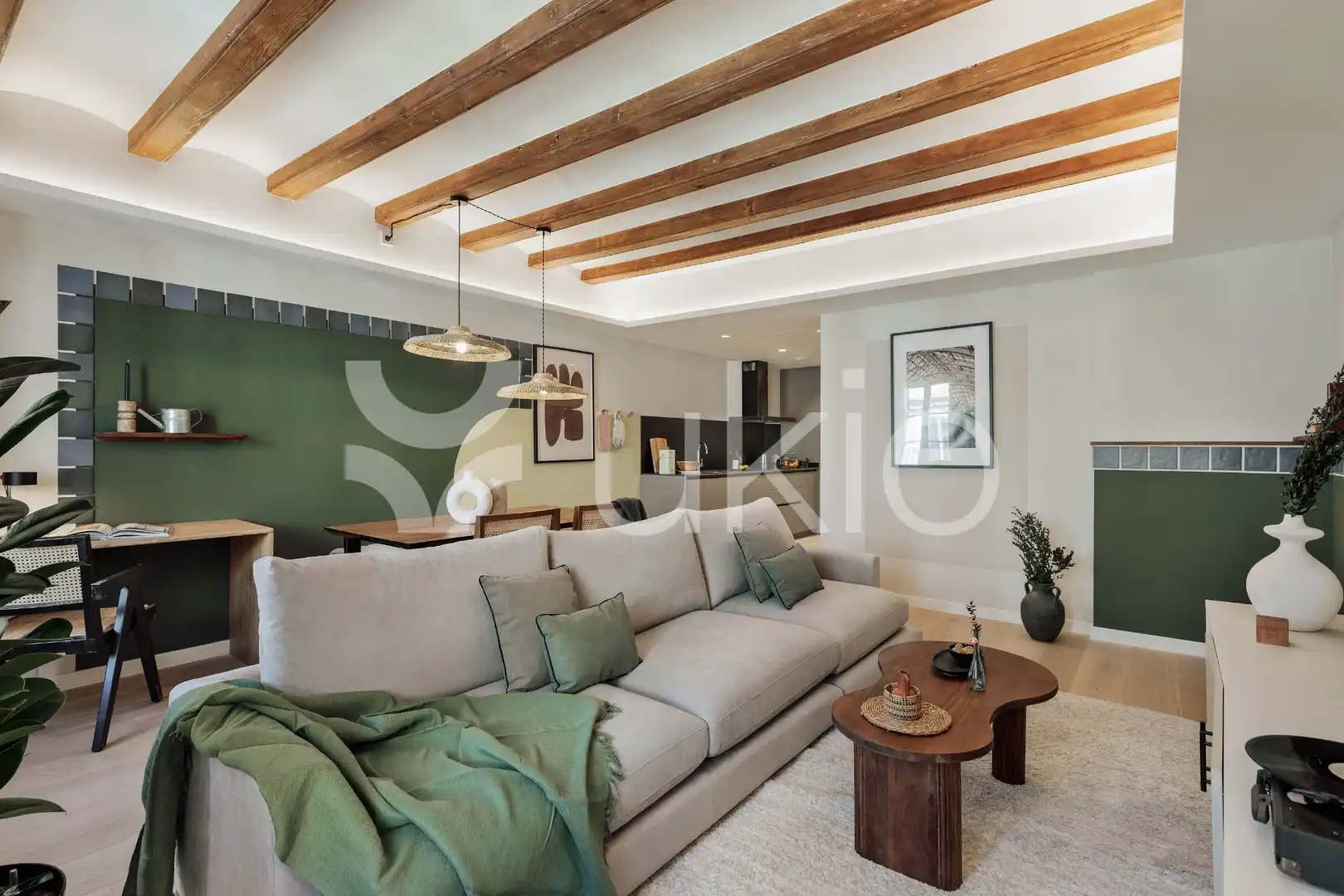 Apartamento con balcón en alquiler en Carrer del Portal Nou, imagen 10