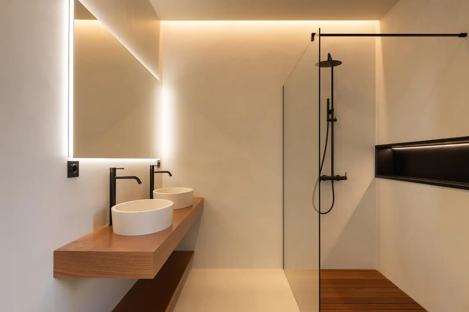 Baño de Casa o chalet en venta en L'Ampolla con Aire acondicionado, Calefacción y Jardín privado