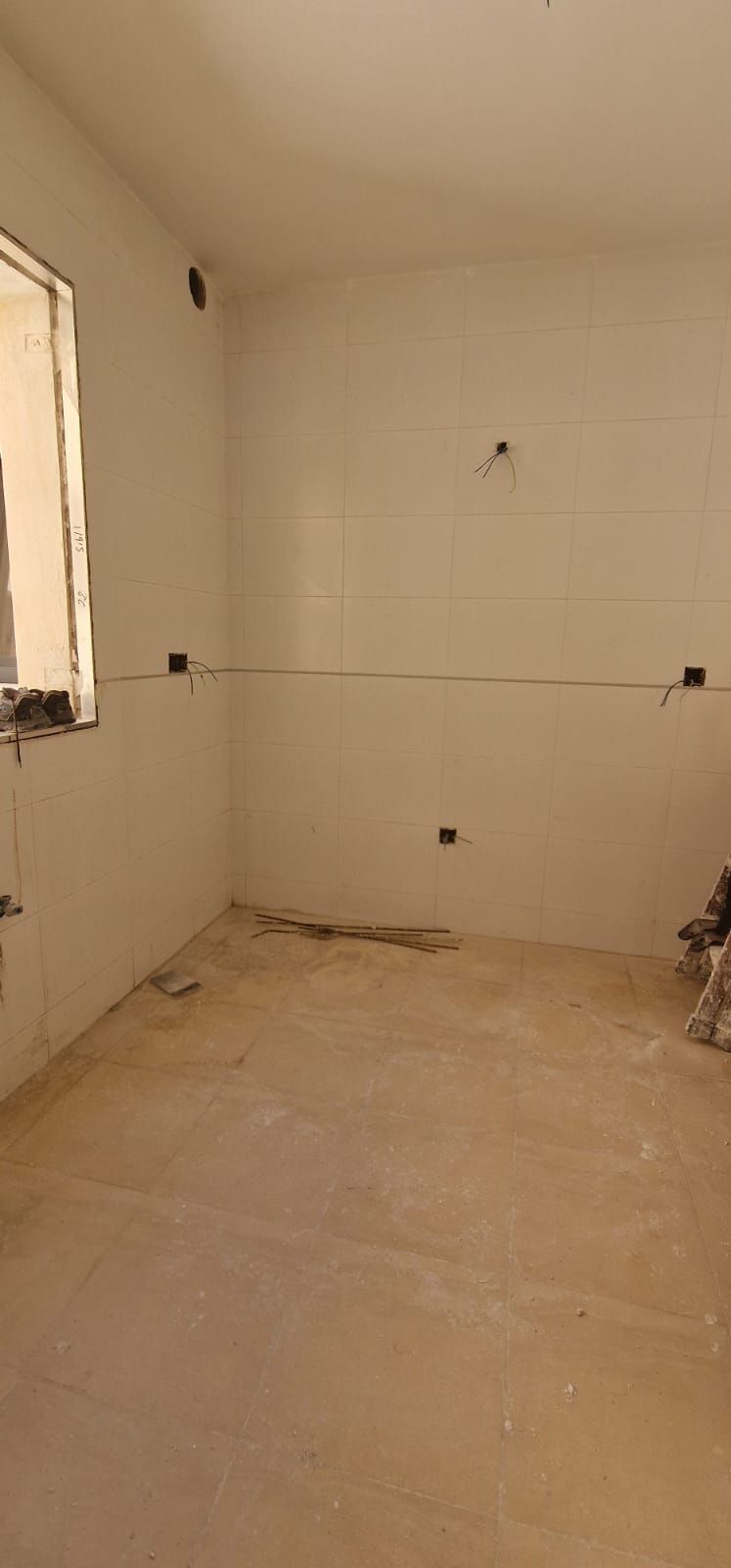Bathroom of Flat for sale in  Almería Capital  with Swimming Pool