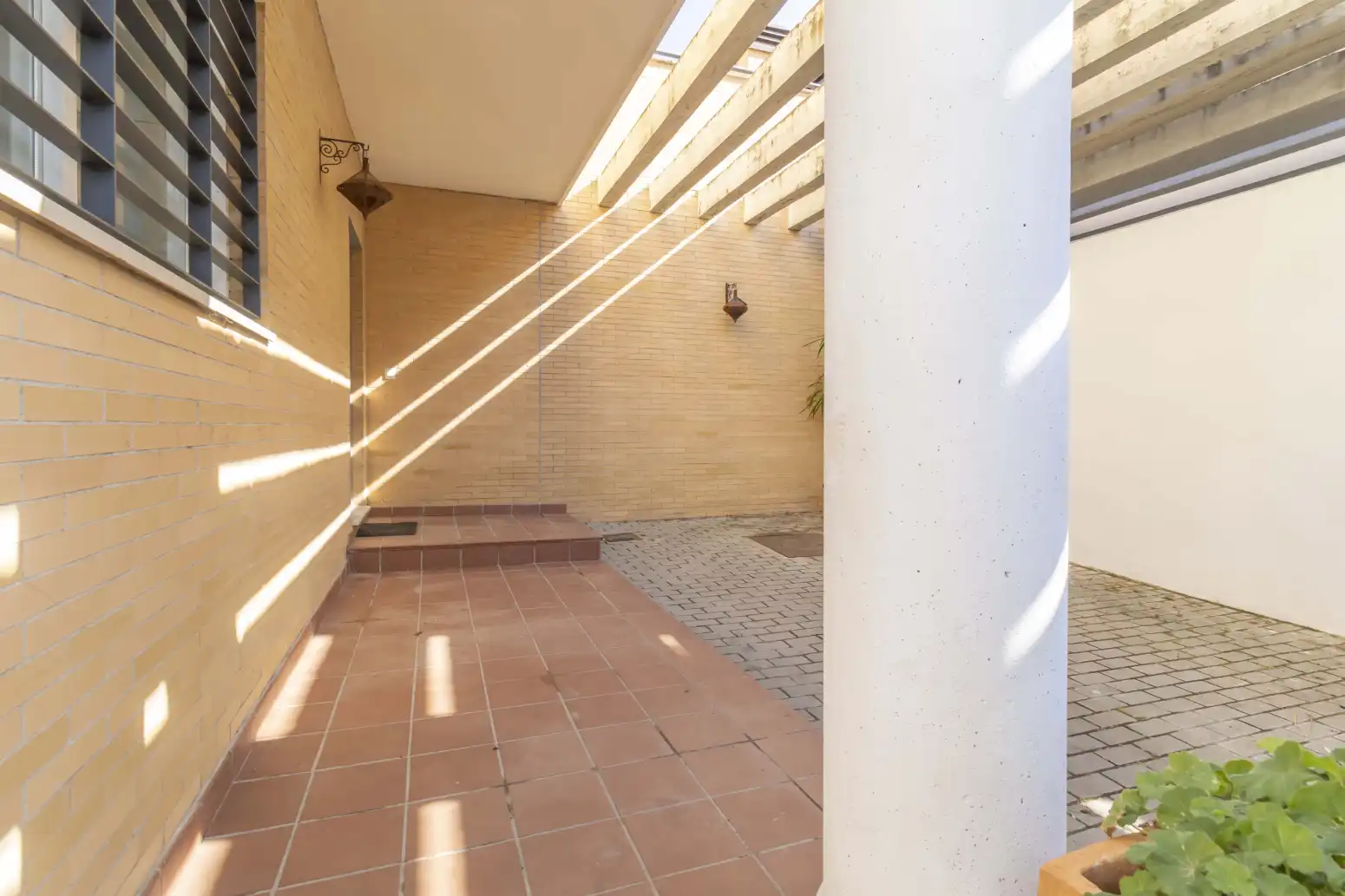 Terraza de Casa adosada en venta en Espartinas con Aire acondicionado, Terraza y Piscina