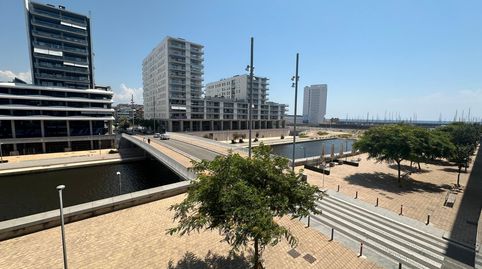 Foto 3 de Piso de alquiler en Port, Badalona
