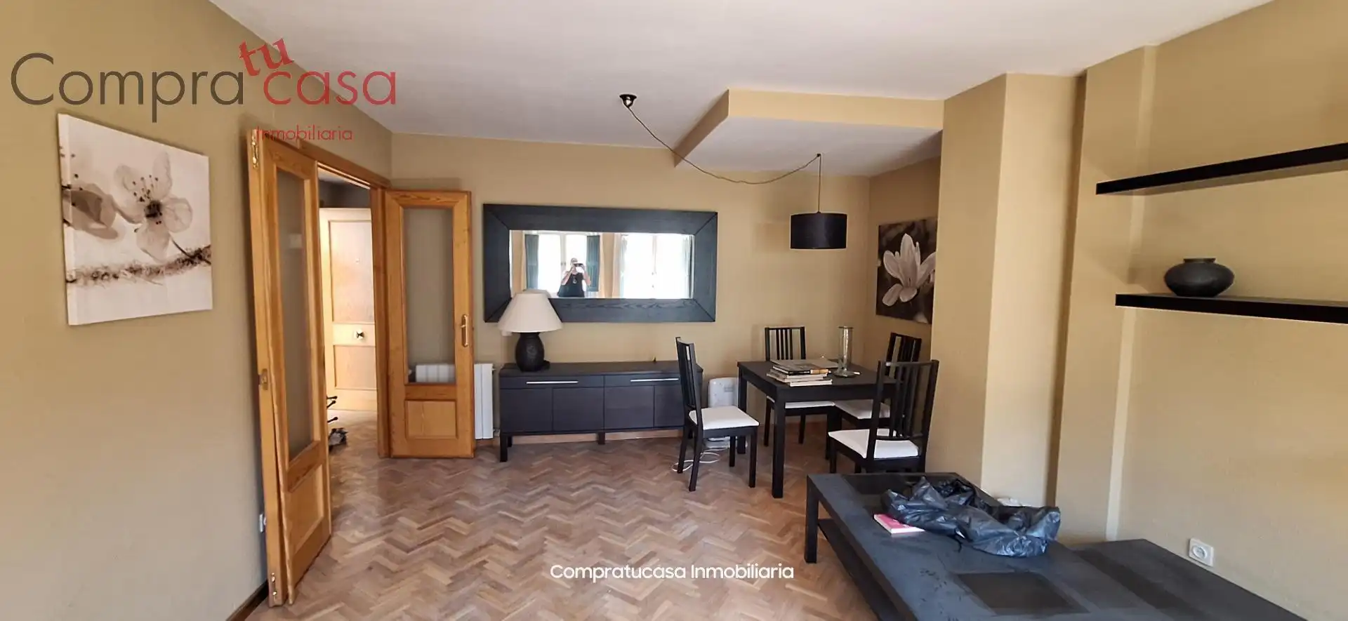Sala d'estar de Dúplex en venda en Segovia amb Calefacció, Jardí privat i Parquet
