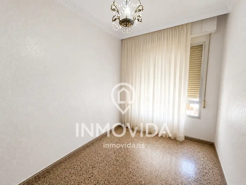 Habitación de Piso en venta en Xàtiva con Trastero, Amueblado y Balcón