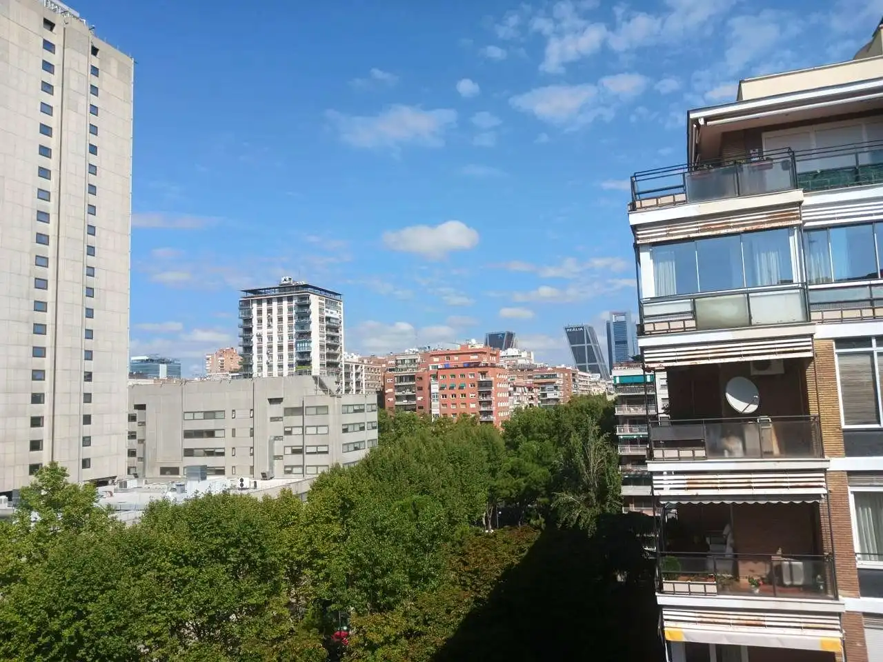 Piso de alquiler en Del Doctor Fleming, Hispanoamérica - Bernabéu