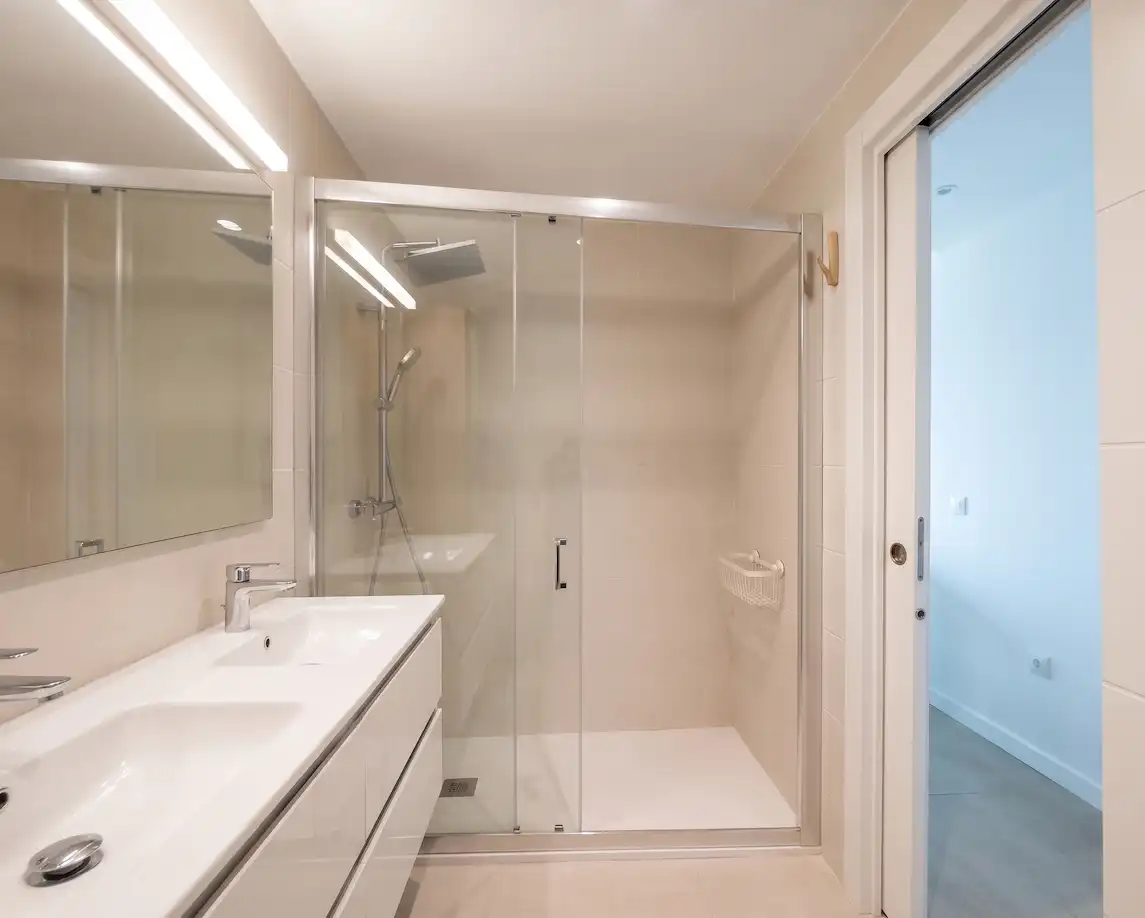 Bathroom of Flat for sale in Cartagena  with Air Conditioner, Heating and Terrace