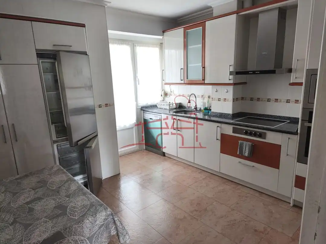 Cocina de Piso en venta en Abadiño  con Calefacción y Terraza