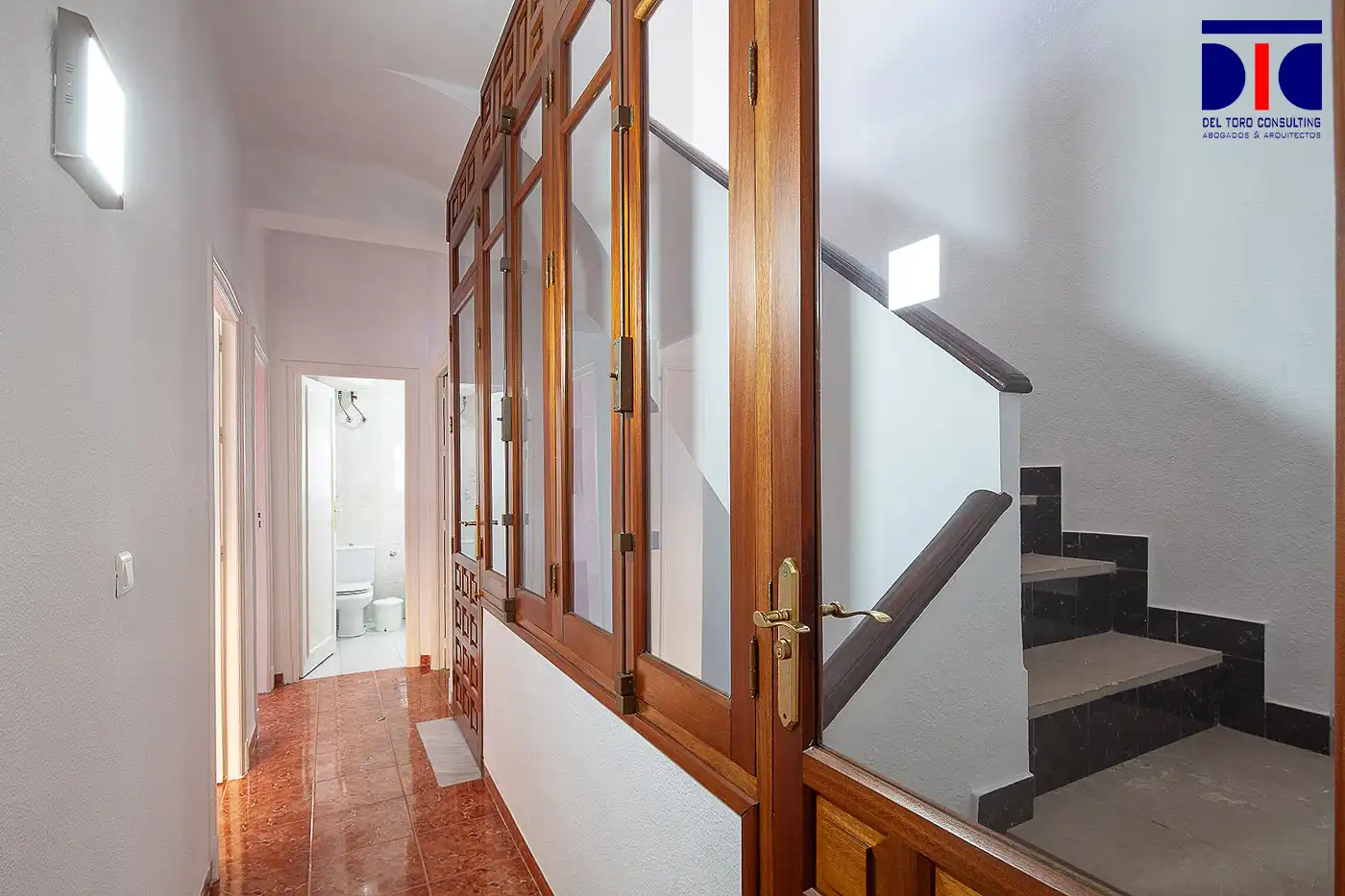 Detached homes for sale in Sevilla  with Air Conditioner, Heating and Furnished