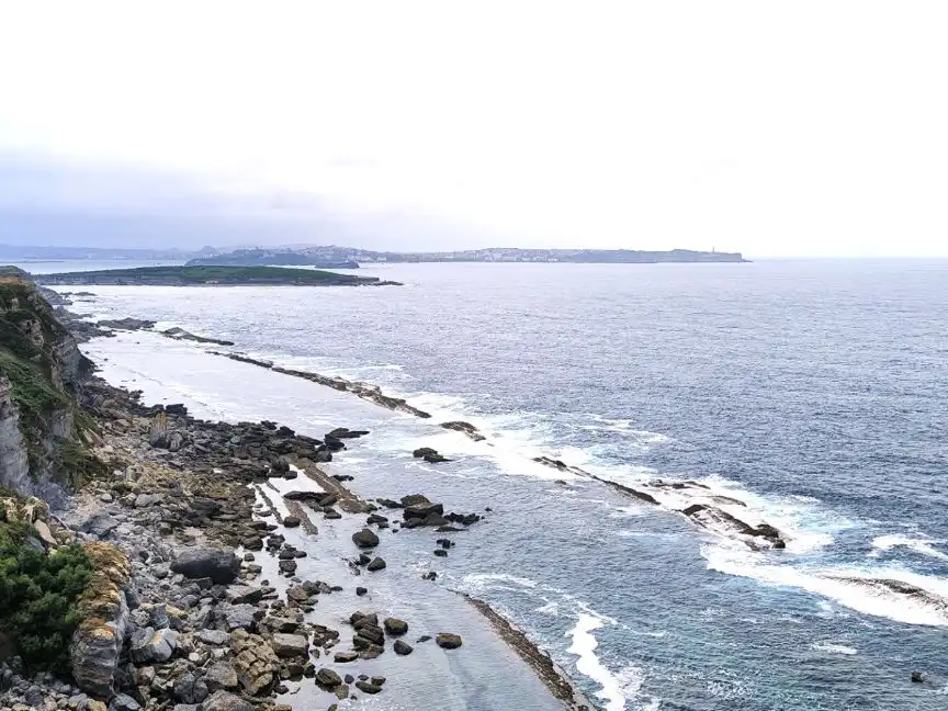 Außenansicht von Residential zum Verkauf in Ribamontán al Mar