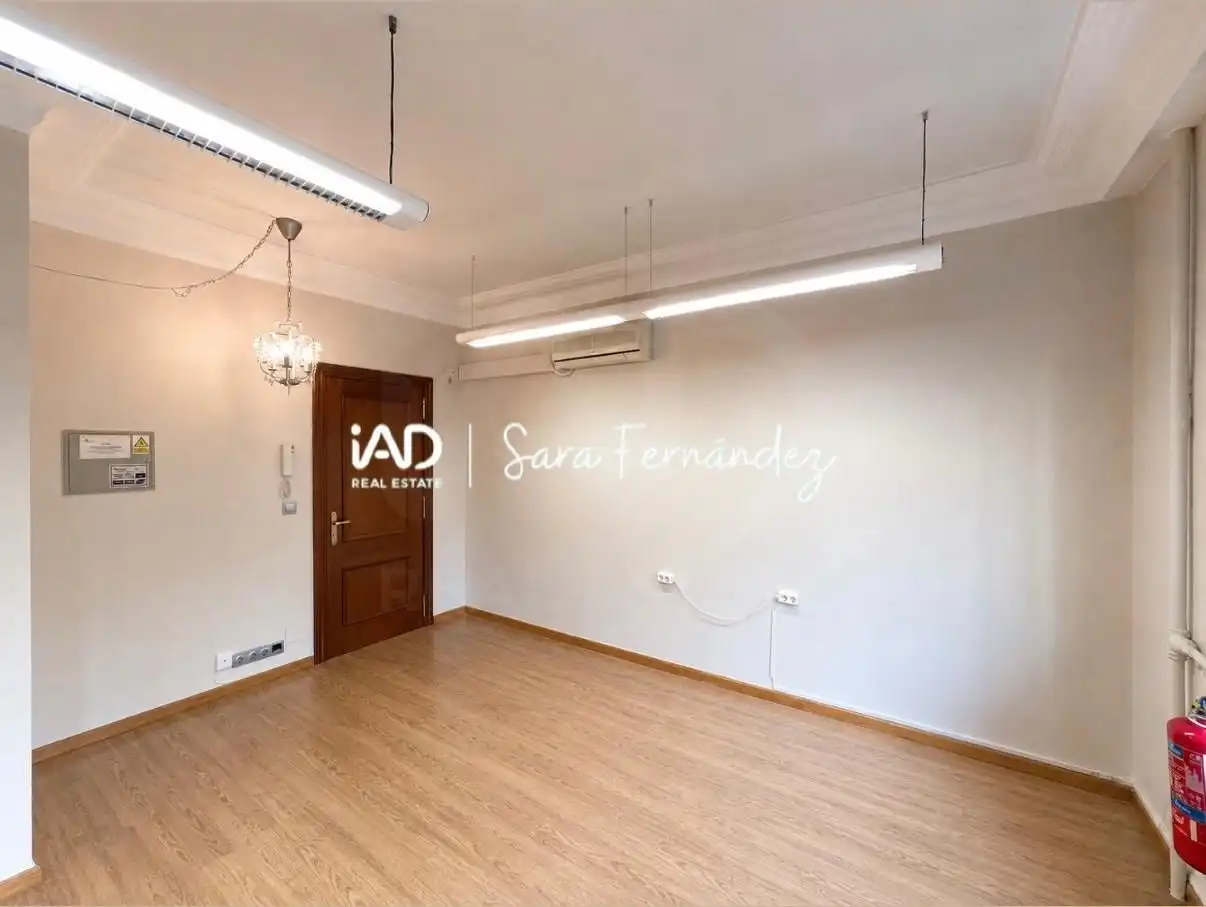 Local comercial en venda a Villamontán de la Valduerna, imagen 12