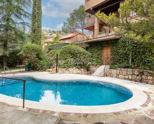 Jardí de Casa o xalet en venda en Torrelodones amb Calefacció, Jardí privat i Terrassa