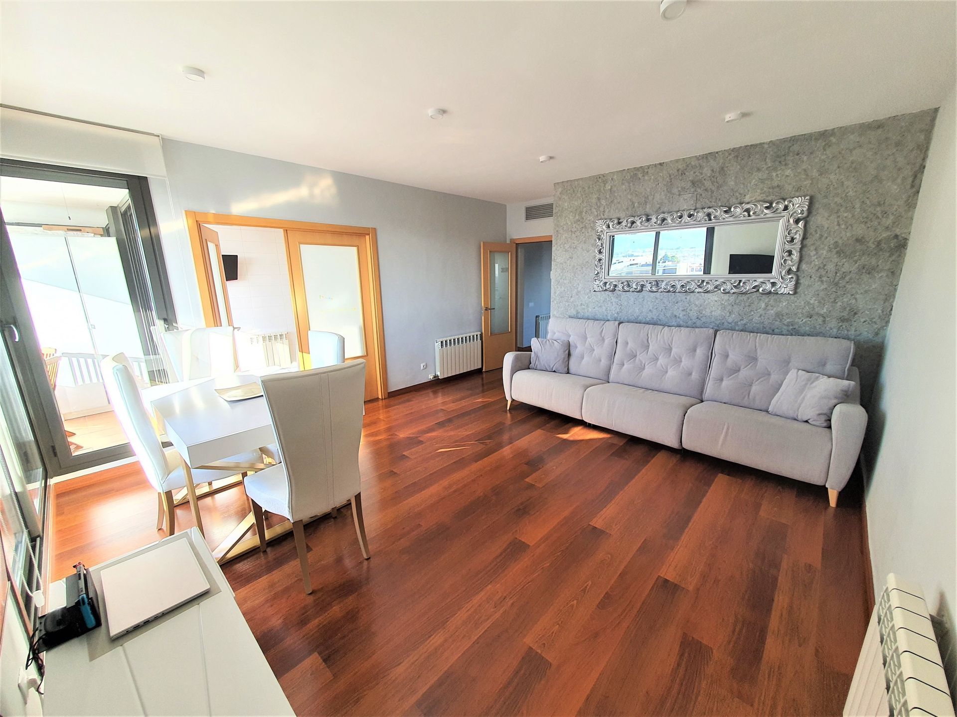Living room of Flat to rent in Terrassa  with Air Conditioner, Heating and Terrace