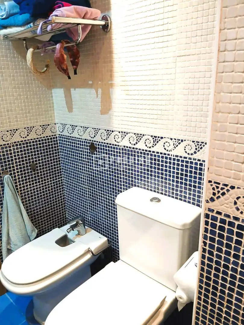 Bany de Pis en venda en Humanes de Madrid amb Aire condicionat i Calefacció