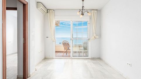 Foto 2 de Piso en venta en San Luis de Sabinillas, Manilva