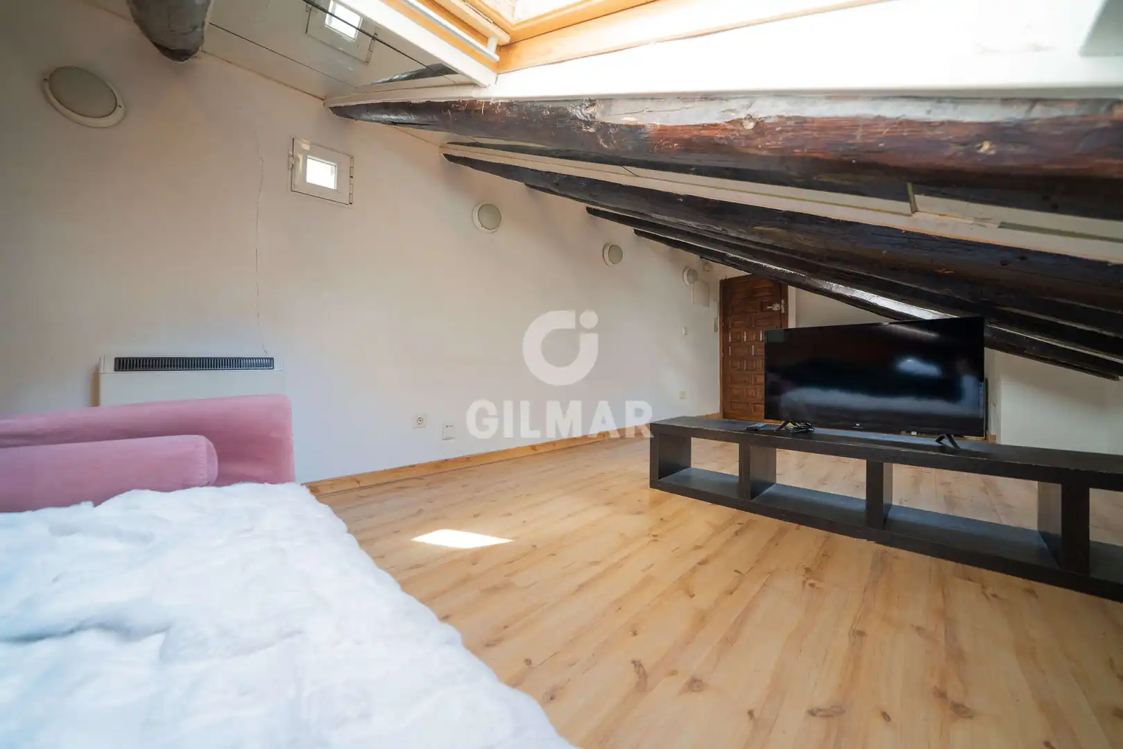 Habitación de Piso en venta en Madrid con Calefacción