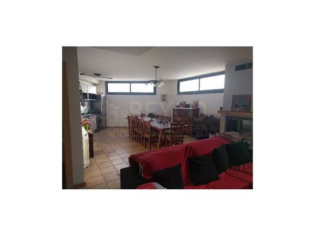 Local comercial en Alquiler en Huércanos