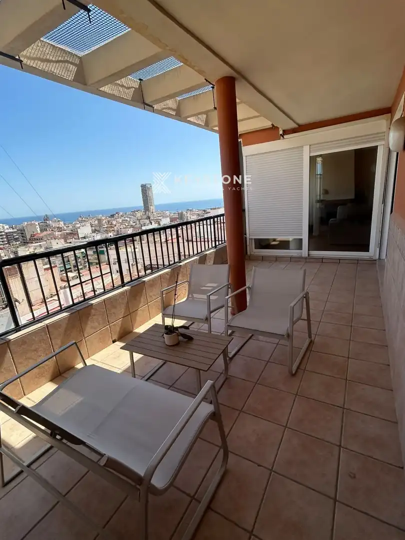 Terrasse von Wohnung zur Miete in Alicante / Alacant mit Klimaanlage, Heizung und Terrasse