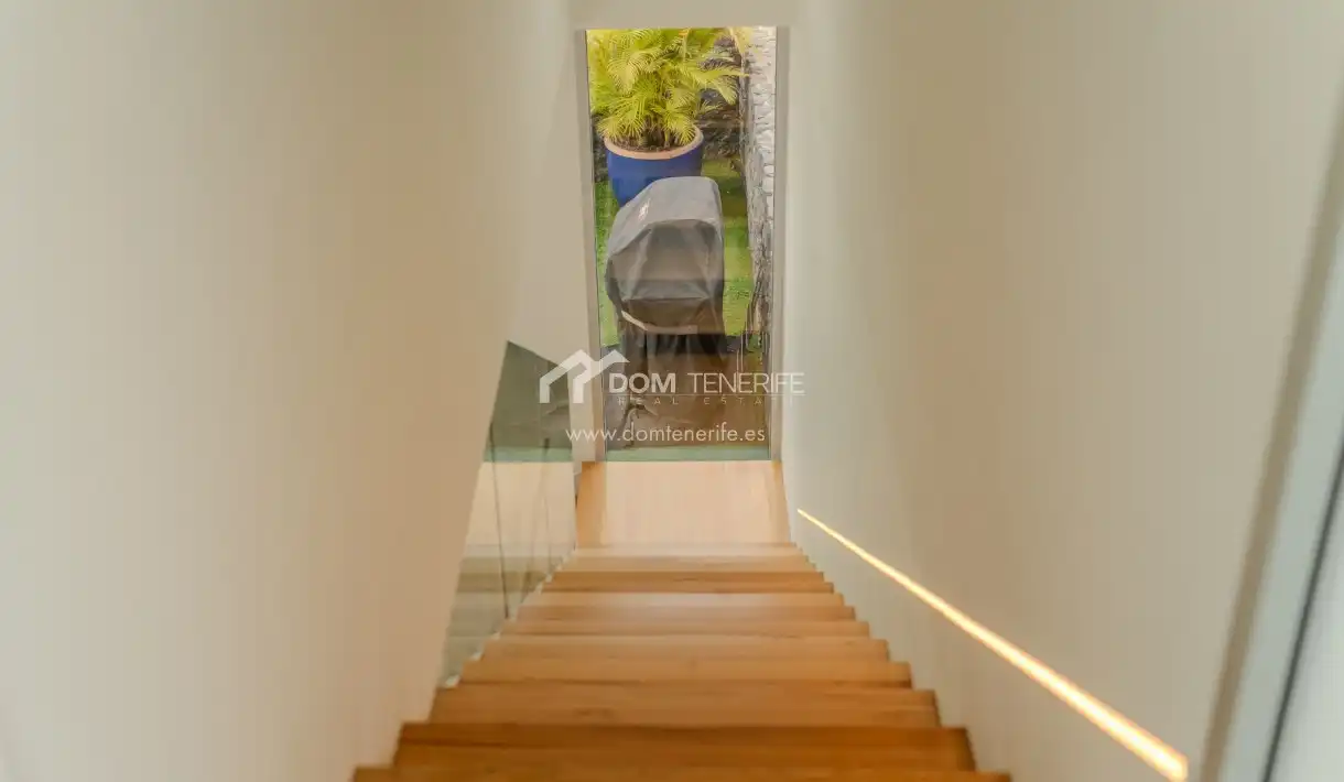 Houses for sale in Adeje  with Terrace, Storage room and Swimming Pool