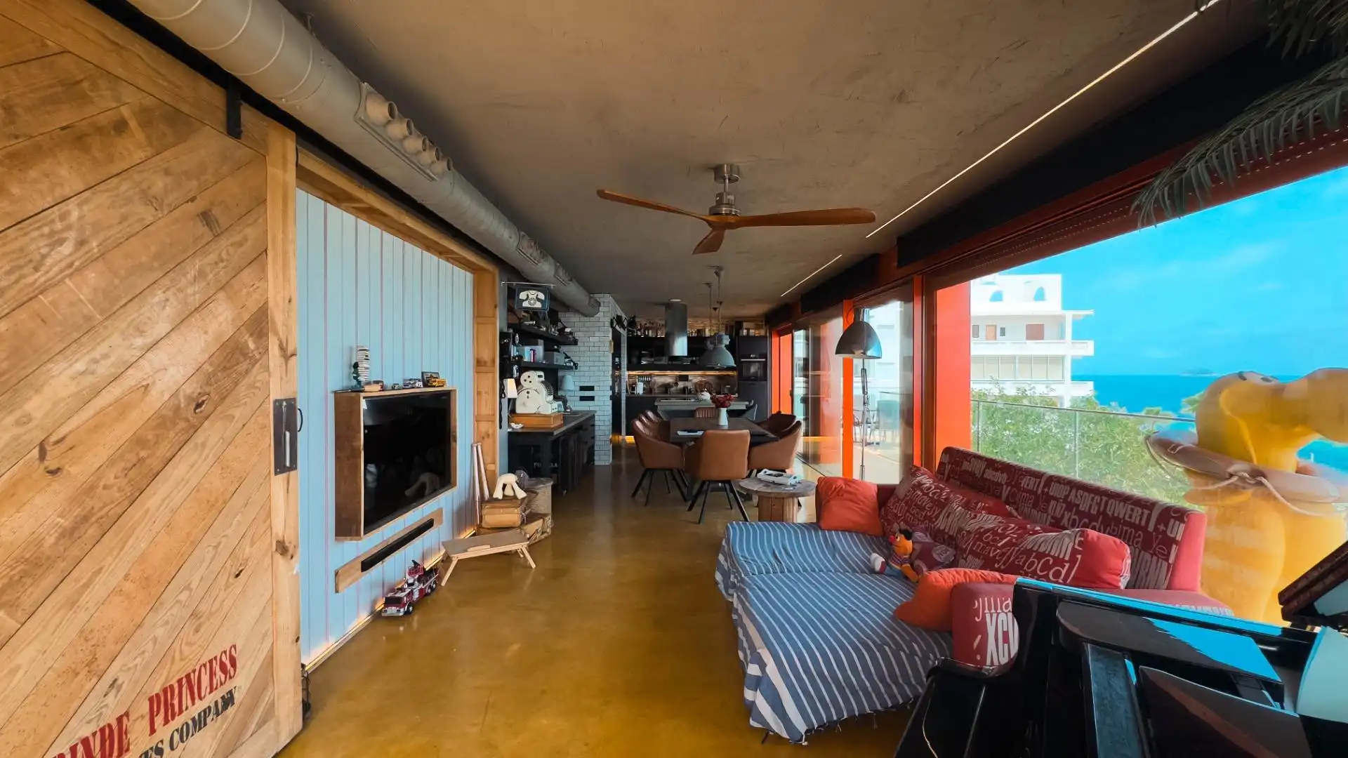 Sala de estar de Casa o chalet en venta en Villajoyosa / La Vila Joiosa con Aire acondicionado, Jardín privado y Terraza