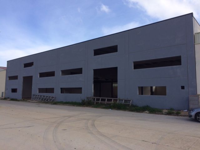 Vista exterior de Nave industrial en venta en Castielfabib