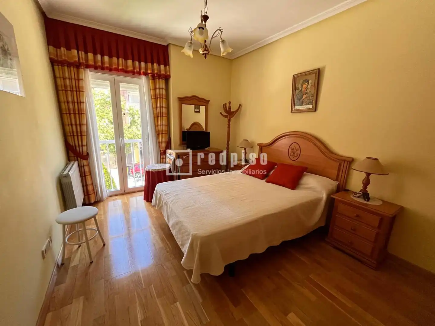 Bedroom of Flat for sale in Madrid  with Air Conditioner, Heating and Private garden