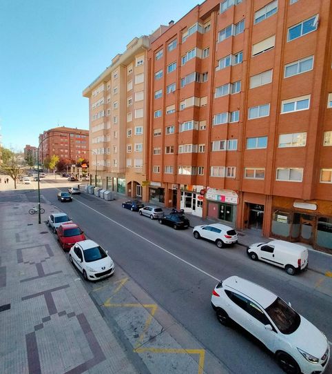 Photo 2 of Flat for rent in Madrid, Villarcayo de Merindad de Castilla la Vieja, Burgos