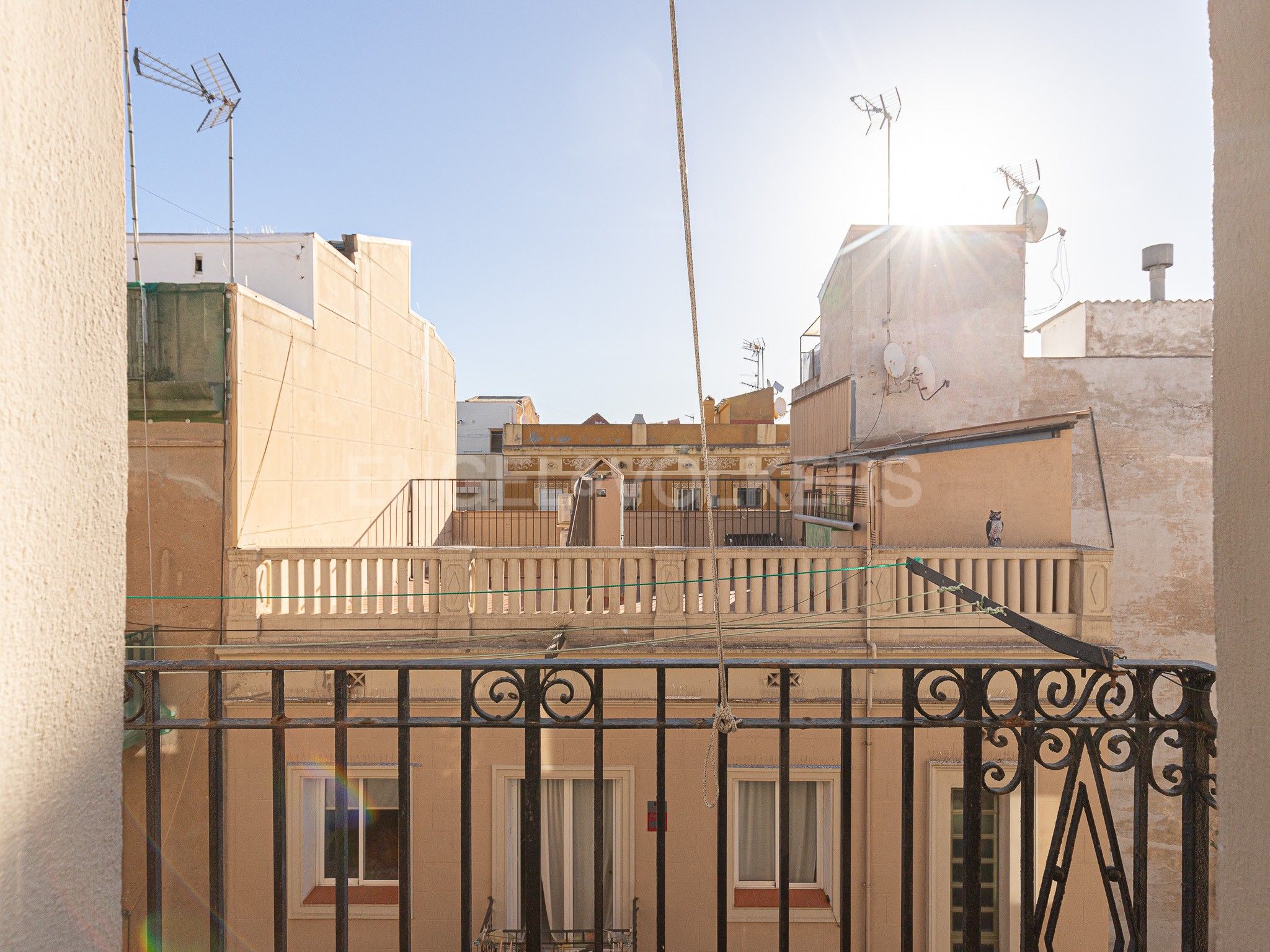 Exterior view of Apartment for sale in  Barcelona Capital  with Heating