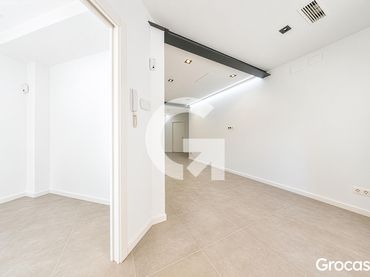 Ground floor for sale in CL DR. CISTARE,DEL