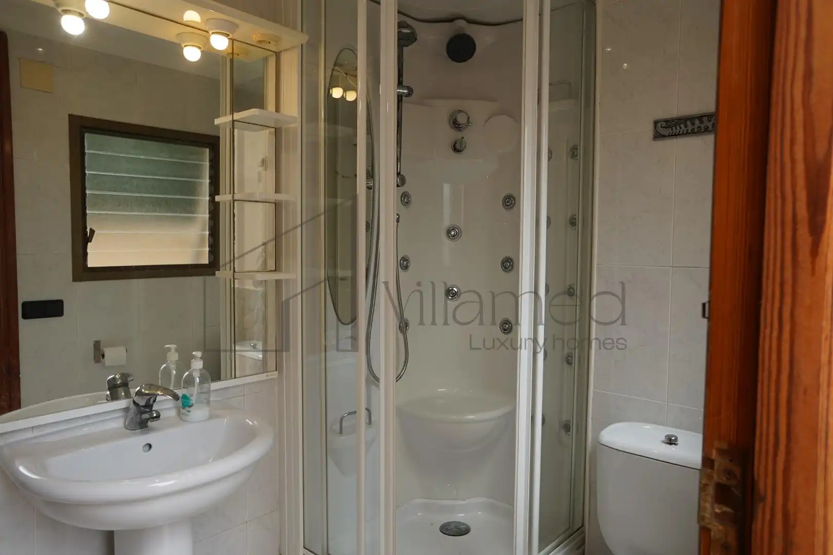 Baño de Casa o chalet de alquiler en La Pobla de Farnals con Aire acondicionado, Calefacción y Terraza