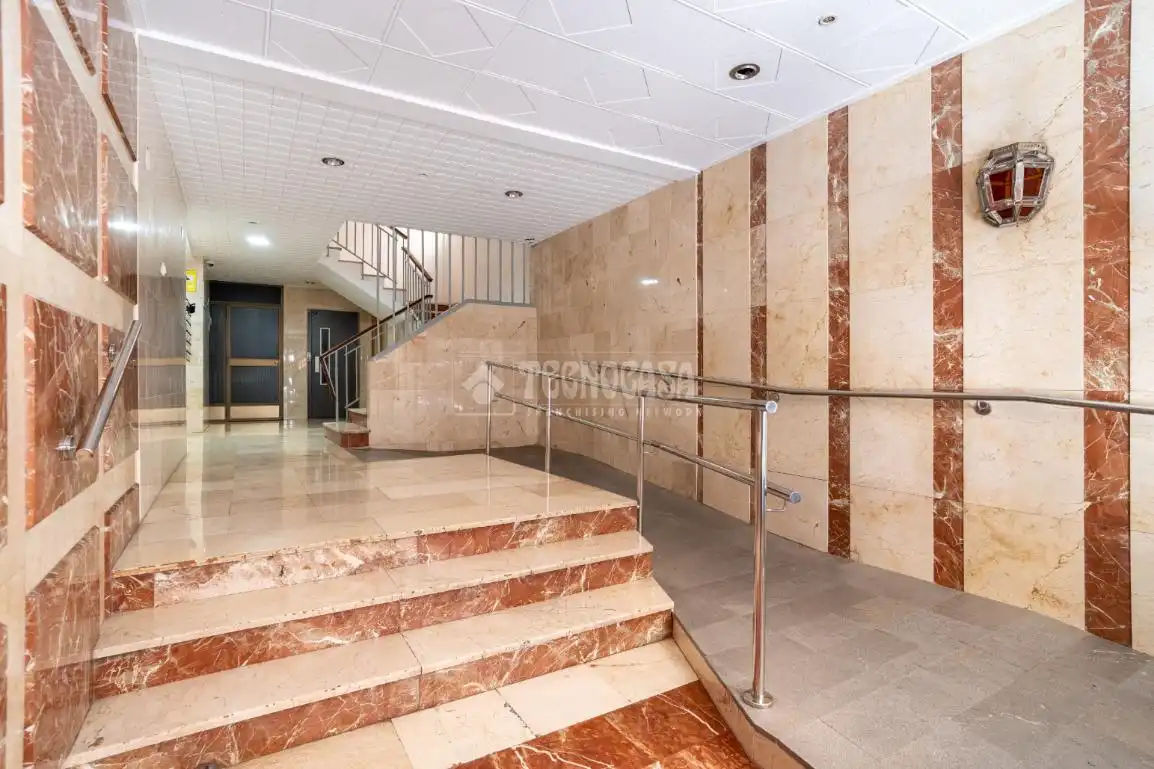 Flat for sale in Granada  with Terrace and Balcony