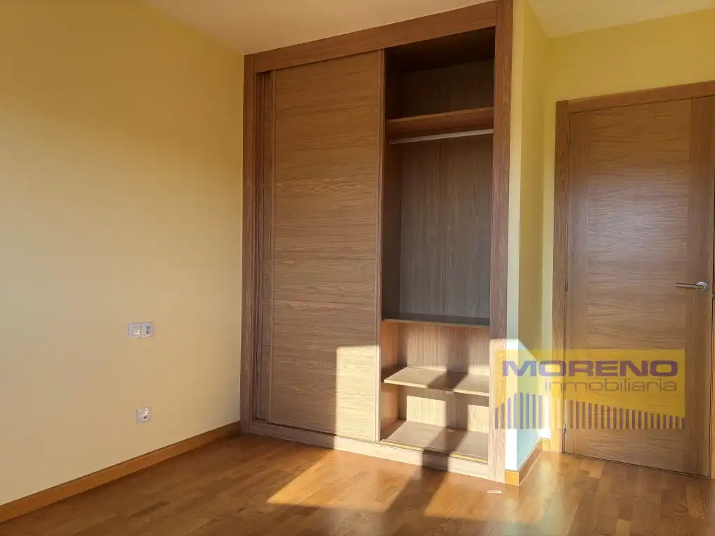 Habitación de Piso en venta en Sarria