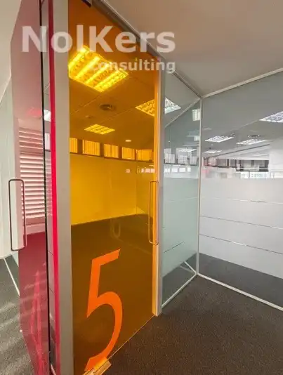 Oficina de lloguer en Sant Just Desvern amb Aire condicionat, Calefacció i Terrassa