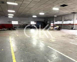 Industrial buildings to rent in Coria