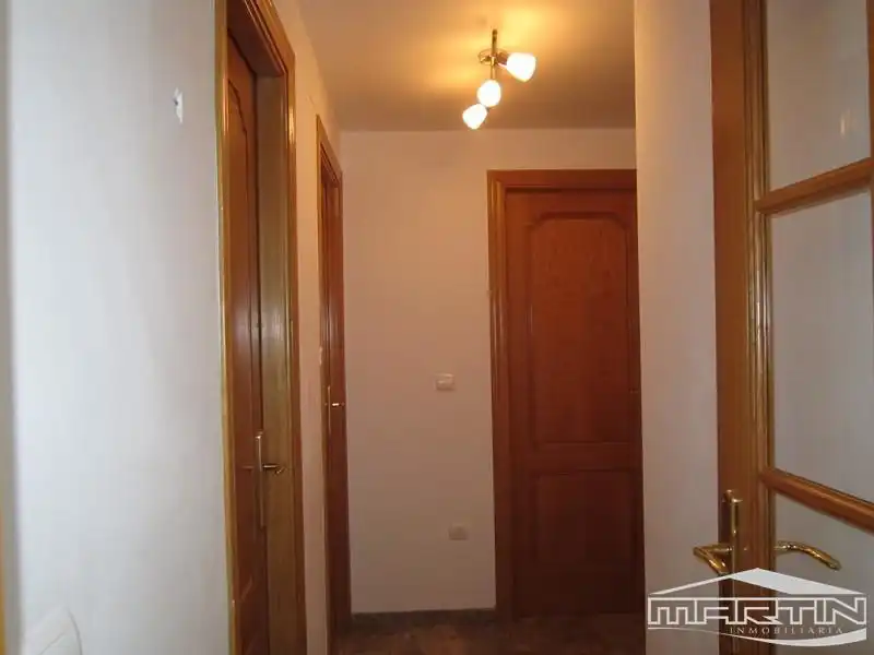 Piso de alquiler en Lucena con Aire acondicionado, Terraza y Trastero