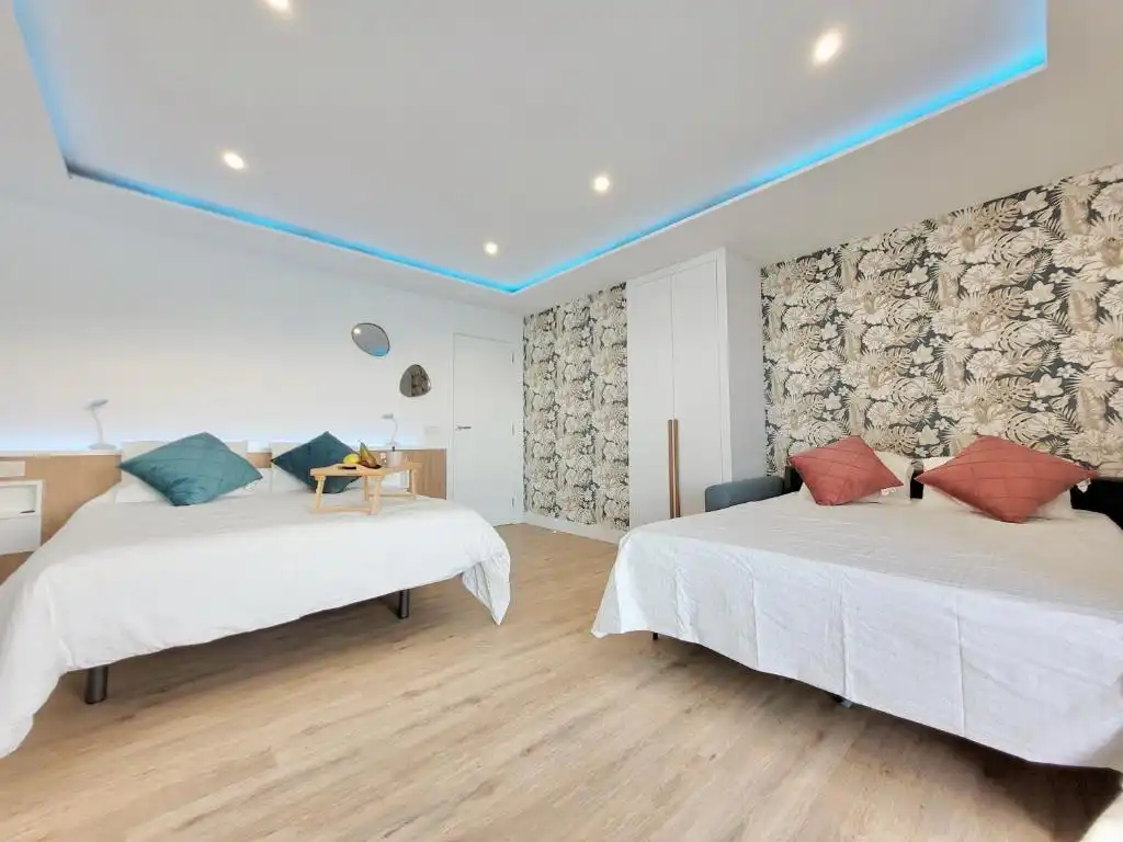 Dormitori de Apartament en venda en Tacoronte amb Terrassa, Moblat i Forn