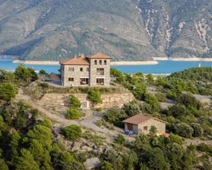 Vista exterior de Casa o xalet en venda en Aínsa-Sobrarbe amb Calefacció, Jardí privat i Terrassa