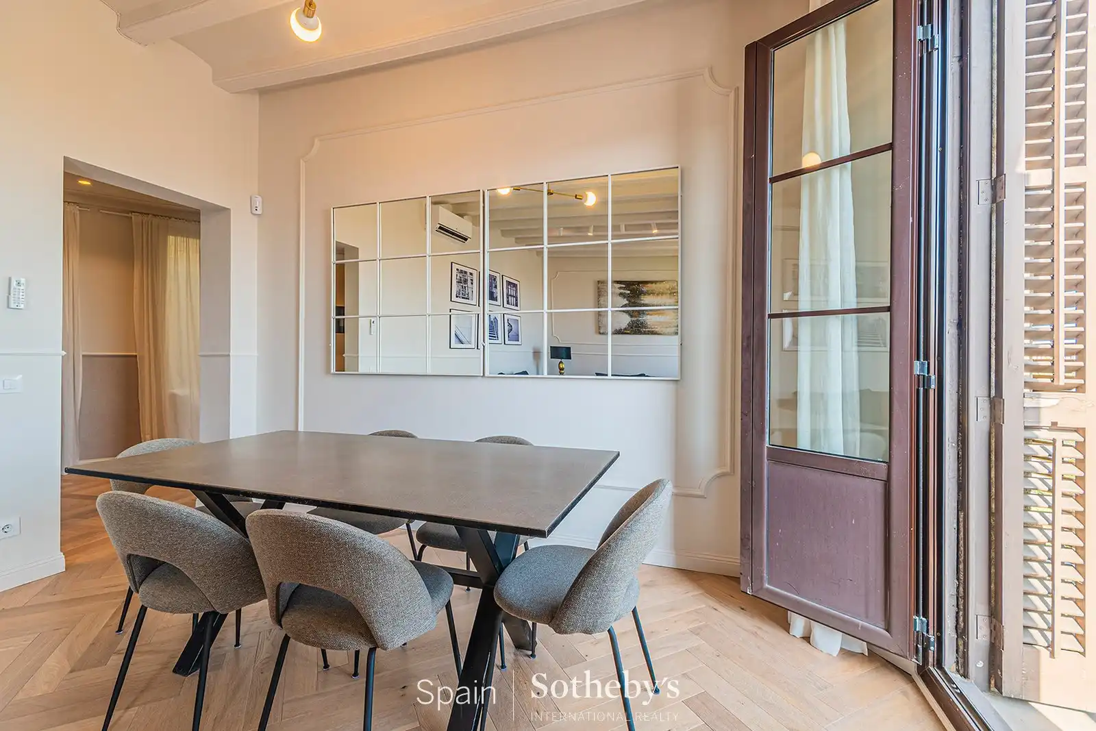 Apartamento con piscina en venta en Passeig Isabel II, imagen 11